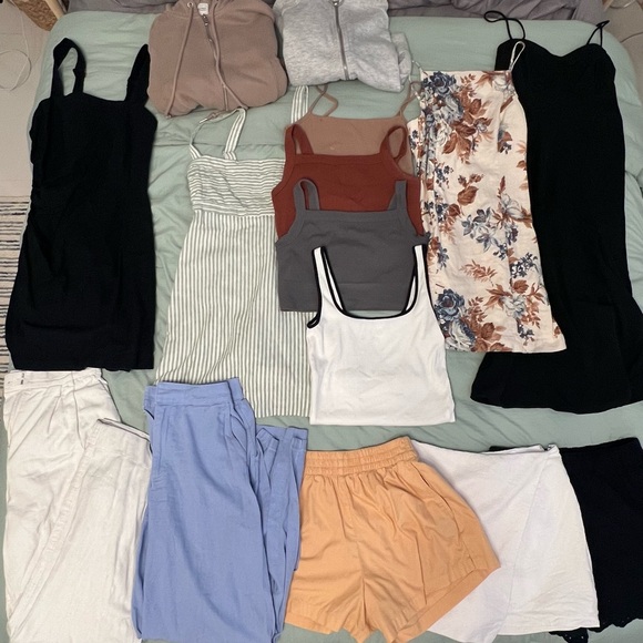 15 Piece Abercrombie & Fitch Bundle Small - Picture 1 of 7